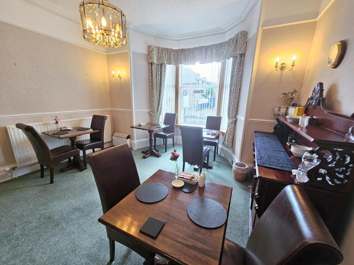 Abermar Guest House - Инвернесс Экстерьер фото